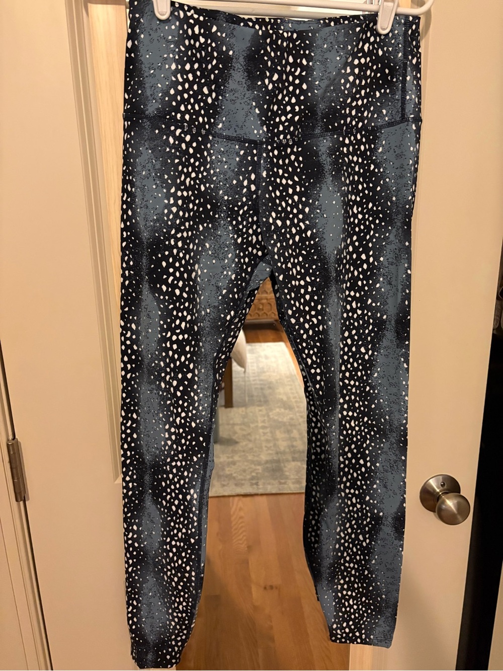 Varley Black and Blue Speckled women’s Leggings